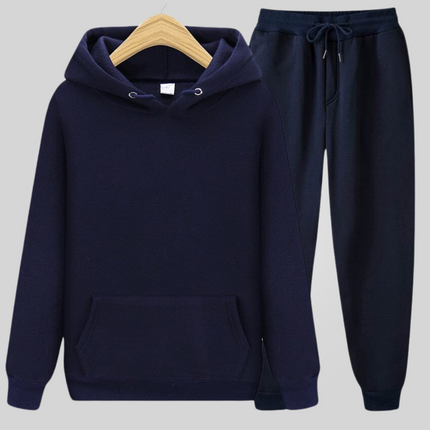 Conjunto Free Way para Hombre, buzo con capucha y pantalón, ideal para comodidad diaria, color azul marino, diseño simple y elegante.