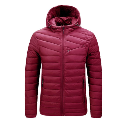 Campera puffer roja con capucha para hombre, diseño acolchado, ideal para invierno, moderna y ligera.