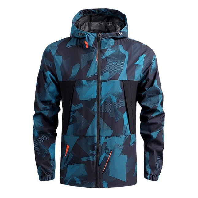 Campera corta rompeviento para hombre con diseño camuflado en azul y negro, capucha ajustable y cierre frontal, ideal para uso urbano diario.