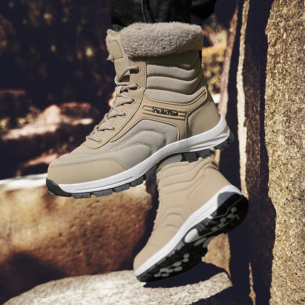 Men's warm hiking boots in beige with fur lining, suitable for winter trekking, featuring durable tread and ankle support.