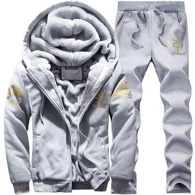 Conjunto Polar Arctic Flex para Hombre - chaqueta con capucha y pantalón de lana fleece gris, elegante y abrigado para invierno.