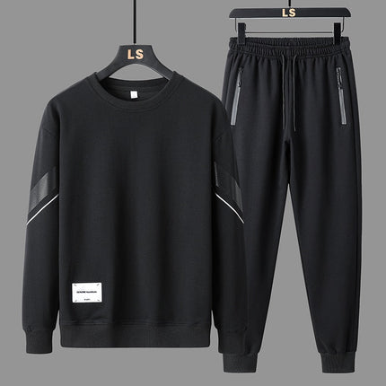 Conjunto Trucker para Hombre en negro, estilo urbano y minimalista con buzo sin capucha y jogger de cintura elástica.