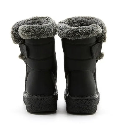 Alt Tag: Botas de mujer impermeables Bota Polar Trendy, con interior de felpa suave y suela antideslizante, vistas desde atrás.
