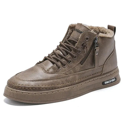 Botas WarmStep Hombre de cuero genuino, forradas con lana térmica, suela de plataforma para tracción y diseño moderno. Ideales para invierno.