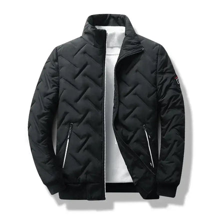Campera acolchada StreetCore para hombre, diseño moderno con cuello alto y bolsillos, ideal para invierno 2025. Campera Hombre.
