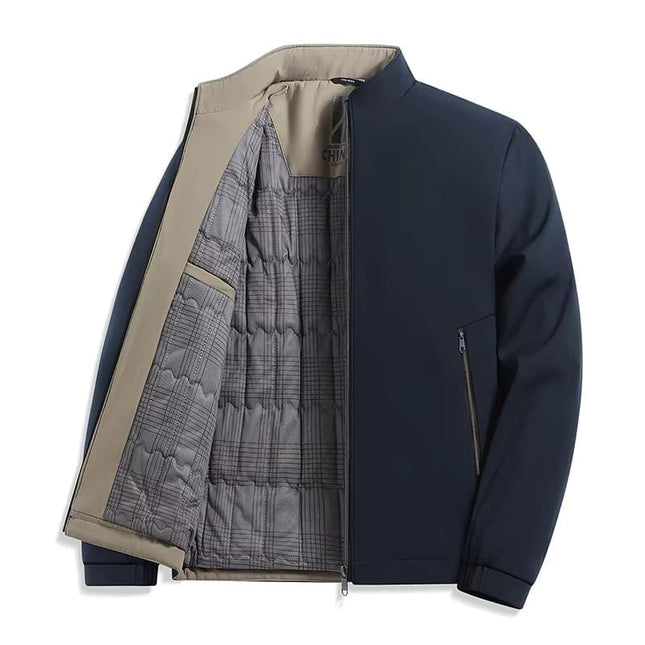 Campera Bomber Boulevard para hombre, moderna y elegante, ideal para cualquier ocasión. Chaqueta estilo bomber abierta, color azul marino.