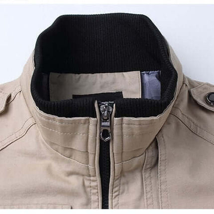 Campera Casual Marshall en color beige con cierre frontal, ideal para hombre. Campera Hombre estilo casual. Disponible en Argentina.