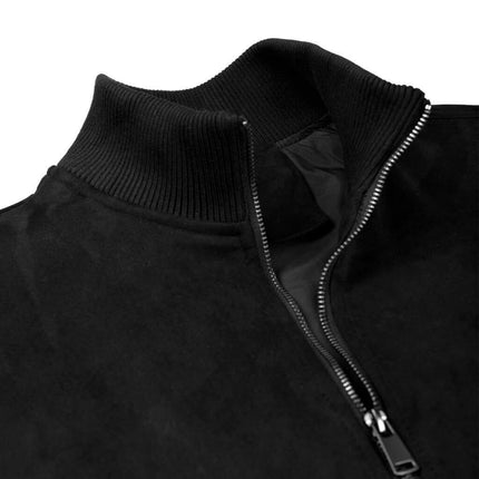 Campera Cuello alto Grant en color negro para hombre, ideal para estilo moderno y confort. Campera Hombre.