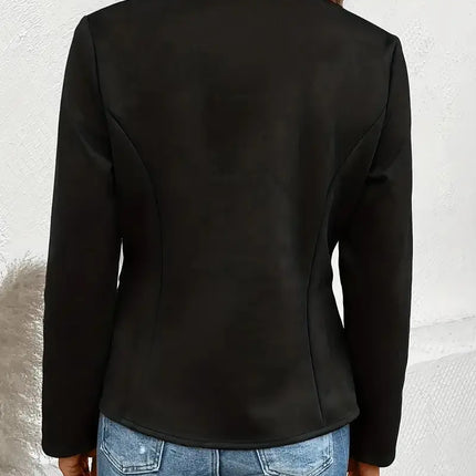 Campera Daniela negra para mujer, estilo elegante y moderno, vista trasera. Perfecta para moda femenina y comfort diario.