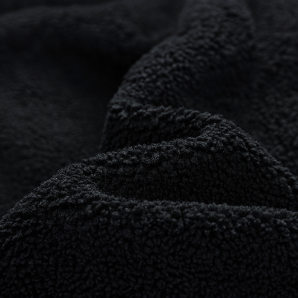 Textura de lana suave de la Campera Expedition para hombre, perfecta para abrigo cálido y actividades al aire libre.