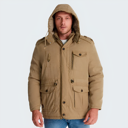 Campera Hombre térmica color beige con capucha para climas fríos, diseño moderno, ideal para estilo y protección.