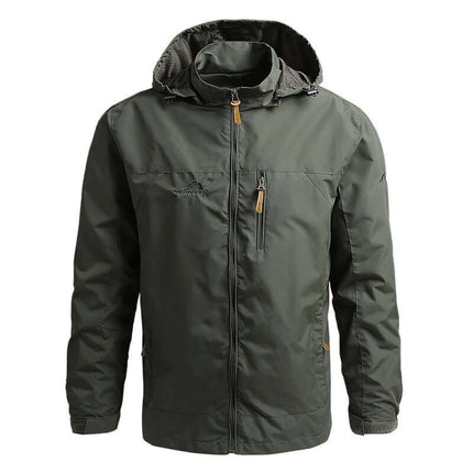 Campera rompeviento militar impermeable para hombre, diseño estilizado, adecuada para condiciones climáticas variables.