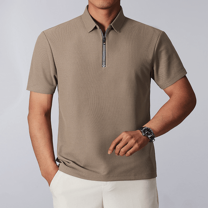 Chomba Julian Quarter-Zip para hombre con cierre distintivo y cuello estructurado, ideal para estilo y confort en la ciudad o golf.