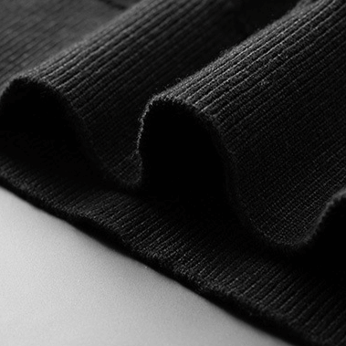 Tejido de punto negro de chomba Saint Jacques, diseño chevrón esculpido en algodón liviano para hombres, elegante y transpirable.