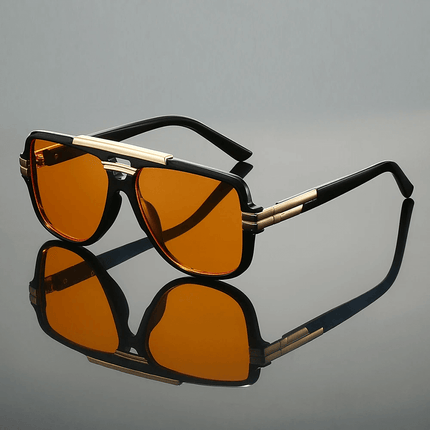 Gafas de sol hombre Arclight Spec, diseño futurista y ligero, lentes de alto contraste, protección solar completa, montura angular negra.