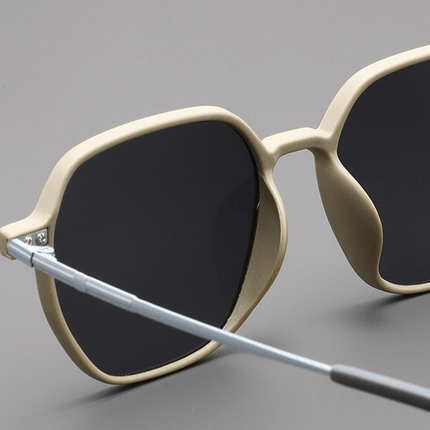 Gafas de sol Tom Anderson para hombre, cuadradas, acetato mate, patillas metálicas, estilo refinado y lúdico, protección UV400.