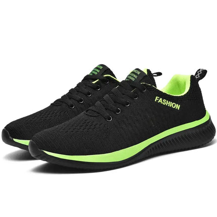 Zapatillas deportivas hombre estilo Raptor en negro y verde, con potencia y agarre para uso deportivo.