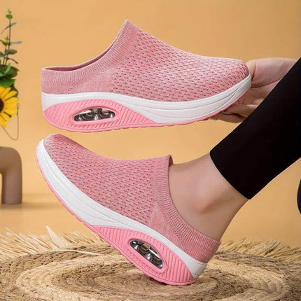 Zapatillas Luisa Mujer Ergonómicas en color rosa, con suela antideslizante y anti impacto, ideales para comodidad y soporte diario.