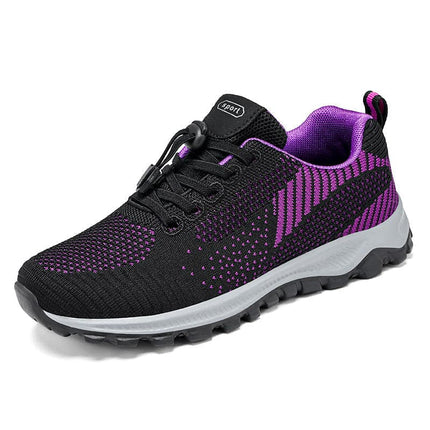 Zapatillas para caminar antideslizantes para mujer en negro y morado con diseño de punta ensanchada, ideales para personas de mediana edad.