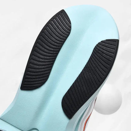 Suela de las Zapatillas Running Ultralivianas 2025 con amortiguación profesional, diseño antideslizante.