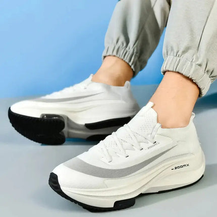 Zapatillas Running Ultralivianas 2025 blancas, con amortiguación profesional, perfectas para hombres, destacadas por su comodidad y ligereza.