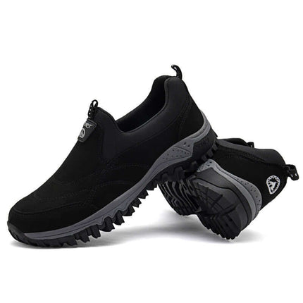 Zapato Trail Grip, diseño de puntera protectora y suela flexible para confort diario. Zapatos Casual Hombre, transpirabilidad y durabilidad.