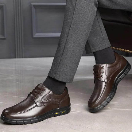 Zapatos de cuero genuino para hombre, estilo casual diario, perfectos para confort. Zapatos casuales hombre. Disponible en Argentina.